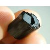 sestava cernych turmalinu skorylu ceske prirodni mineraly kameny 2