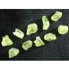 olivin krystalova zrna prusvitna zelena prodej 3