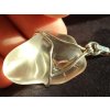 kristal tromlovany stribrny privesek cesky drahy mineral 4