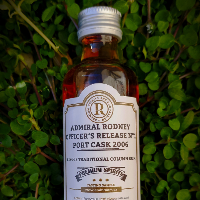 Recenze: Admiral Rodney Officer's Release No.1 2006 PORT CASK