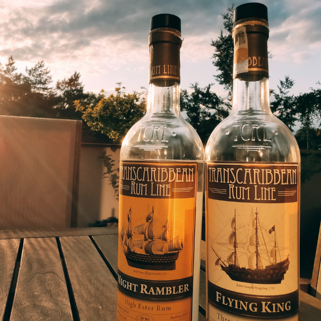 Recenze: Transcontinental Rum Line Flying King a Night Rambler, oba 42%