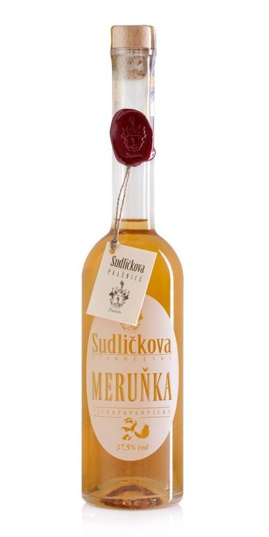Sudlička Meruňka v dárkové lahvi 0.5l