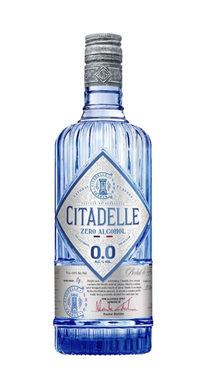 Citadelle Gin Zero Alcohol 0% 0,7l koupíte na DramRoom.cz