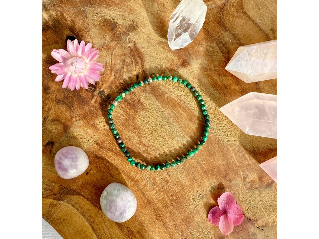 malachit mineralni naramek2