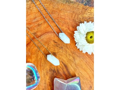 nahrdelnik mesicni kamen