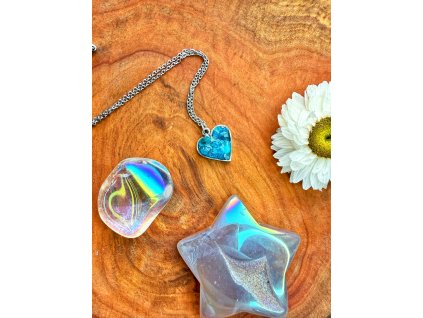 nahrdelnik srdce vesna apatit modry