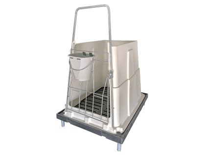 startovací kotec pro telata s kyblíkem na mléko