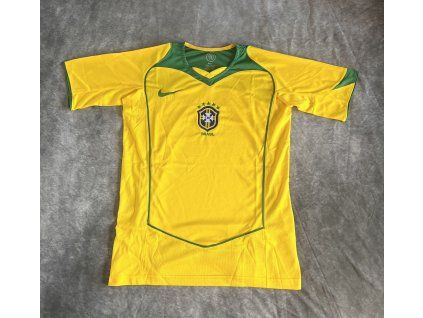 Brazil 2004 Home (Retro)