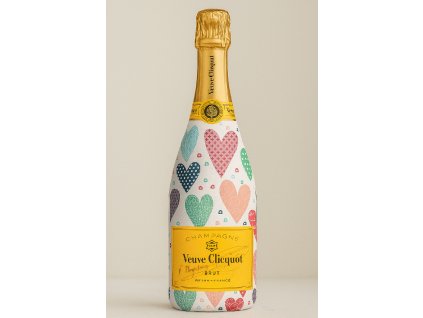 veuve clicquot color hearts main