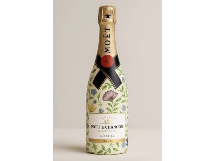 moet chandon color onion main