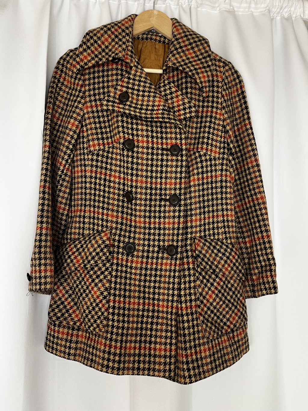 Kostkovaný krátký vintage kabát (S)