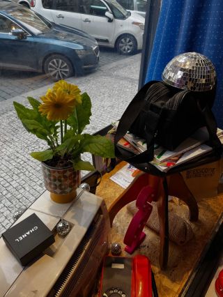 Dresscode Vintage verze 2.0! 🧡 1. Trochu přírodní krásy na přivolání jara 🌼 2. Konečně mám novou tiskárnu na účtenky!!! 3....