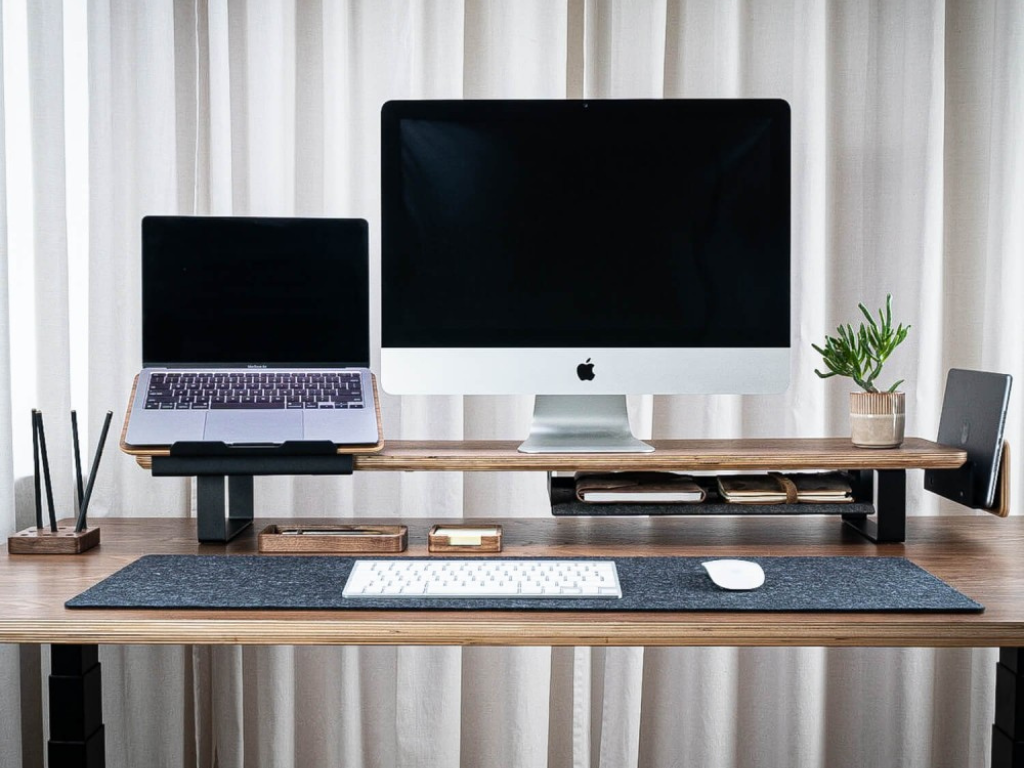 Letní novinky do kanceláře i na sebe