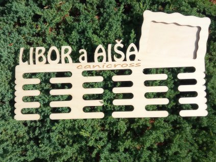 Věšák na medaile MAXI s rámečkem