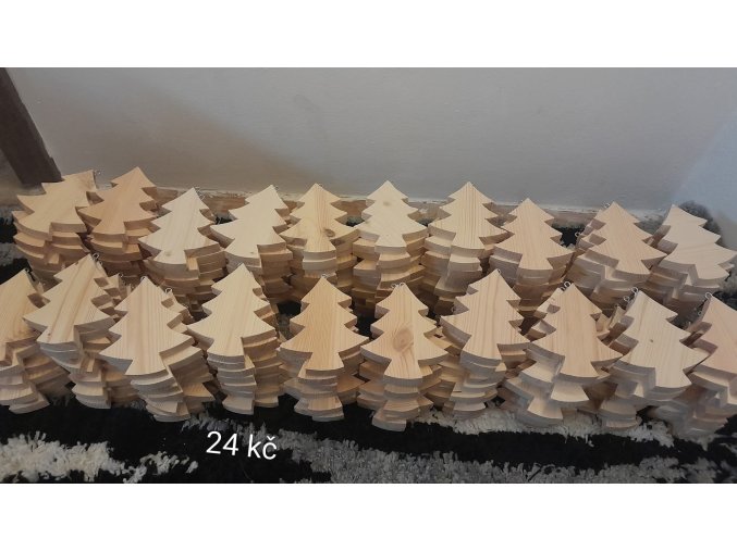 Stromeček 9 cm závěs