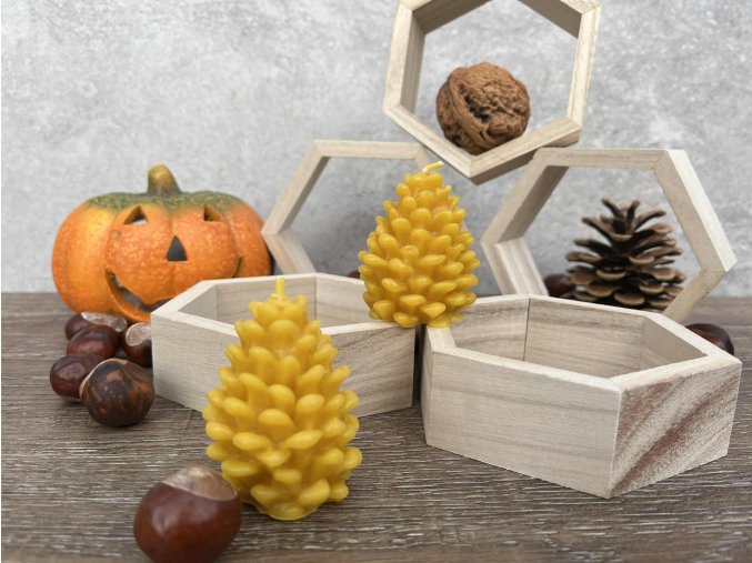 Svíčka z vceliho vosku šiška