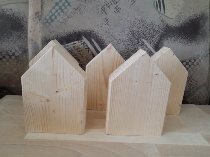 Dřevěný domeček 20x12x4 cm