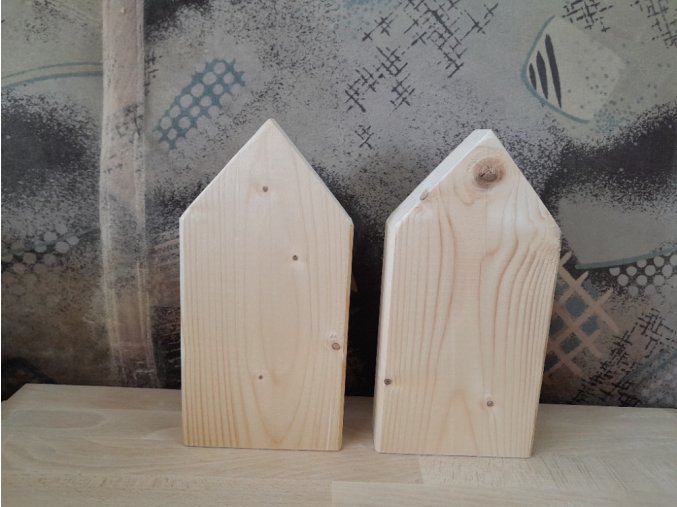 Dřevěný domeček 25x12x4 cm
