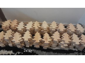 Stromeček 9 cm závěs