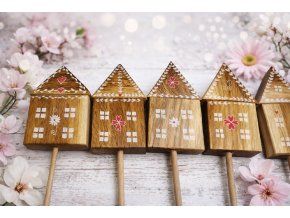 Domeček dub malovany