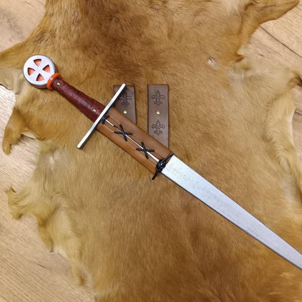 zavesnik_na_templarsky_mec-600
