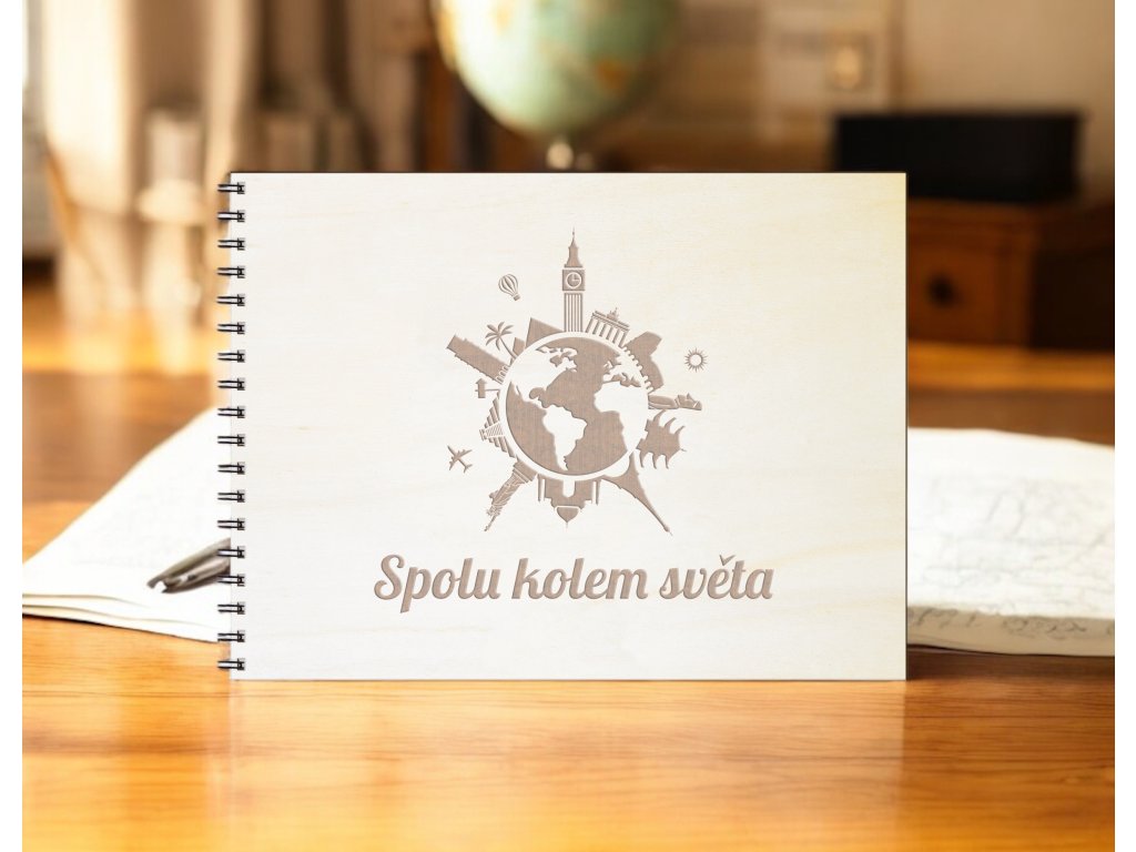 Dřevěné fotoalbum okolo světa