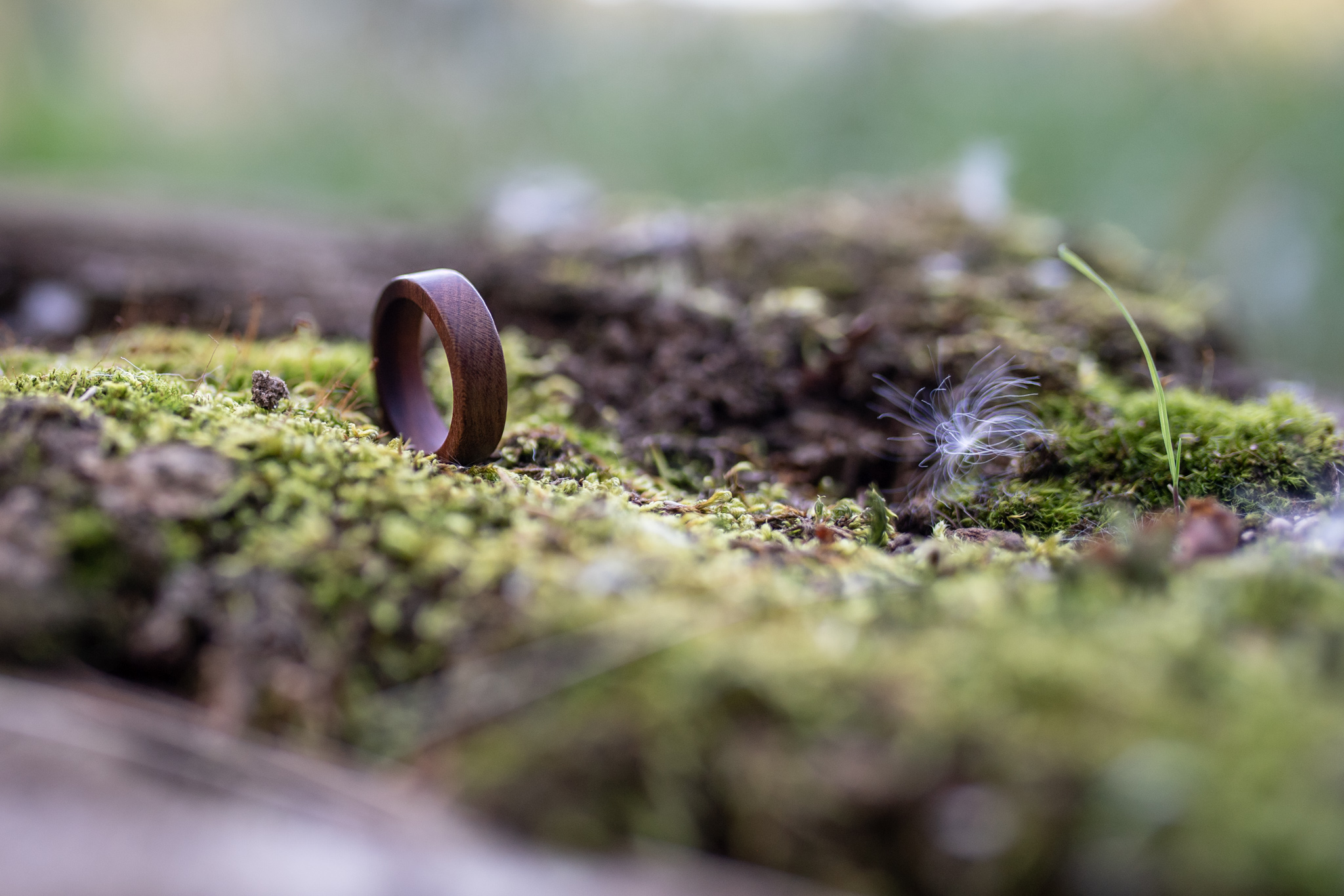 Švestkové prstýnky na míru Dřevíčko je ošetřeno přírodní směsí Odie’s oil... (Vyrobeno ručně)