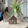 Dřevěné domečky s patinovou střechou - ve čtyřech velikostech