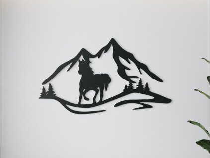 Hölzerne Wanddekoration PFERD IN DEN BERGEN