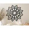 Holzmandala für die Wand BLUME