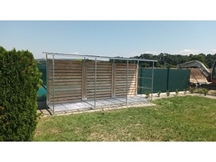 Forest D4500 + Zástěna