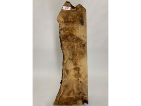 Oliva kusovka - o rozměrech cca  330 mm x 1140 mm (brán rámeček kolem celého kusu)