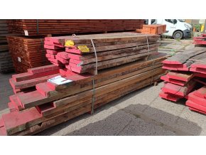 Ořech am. pařený (A.Ti.) (50;52) A/B (š.180+, dl. 2100+-max. 3700)