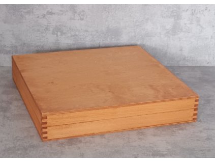 Dřevěná krabička s víkem - 35 x 35 x 6 cm, Cedr - 2. JAKOST!