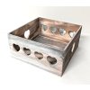 Dřevěná bedýnka se srdíčky 30 x 30 x 13,5 cm - patina