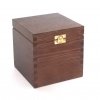 Dřevěná krabička s víkem a zapínáním - 13,5x13,5x10 cm, nátěr tmavě hnědý