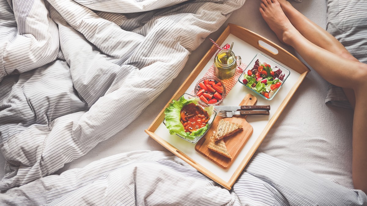 food-photography-breakfast-on-bread-illustration-196668