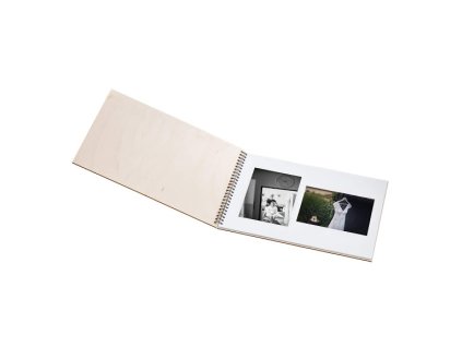 Dřevěné fotoalbum s vlastním motivem