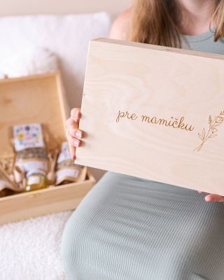 🌼 Pre tú najdôležitejšiu osobu. Pre mamičku 💛 Mamičky si zaslúžia chvíľku pokoja len pre seba. 🌿 Voňavý šálka čaju, kvapka...