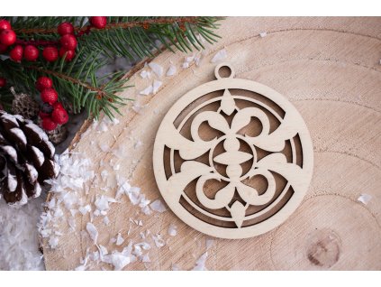 Drevená vianočná ozdoba Guľa 8