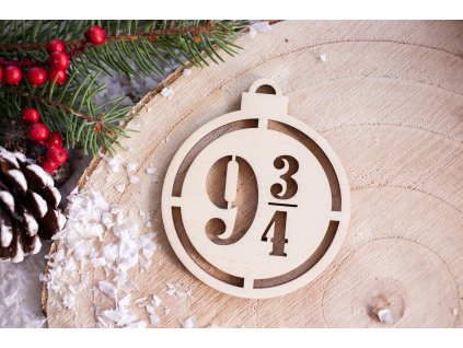 Drevená vianočná ozdoba Harry Potter Nástupište 9 a 3/4