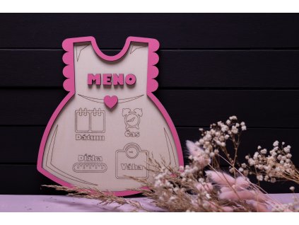 Pamätná tabuľka o narodení bábätka šaty