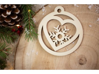 Drevená vianočná ozdoba So srdcom 2