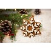 Drevená vianočná ozdoba Medovník vločka