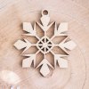 Drevená vianočná ozdoba Vločka A3
