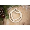 Drevená vianočná ozdoba So srdcom 1