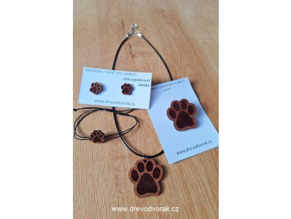 Dřevěné šperky TLAPKA