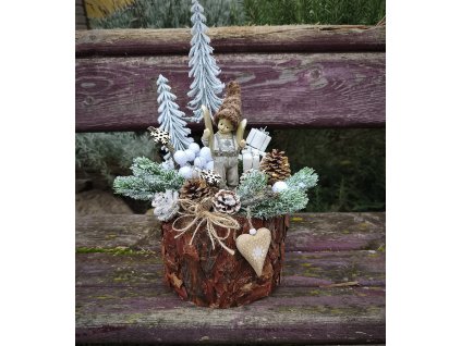 Led zimní dekorace – chlapeček s lyžemi