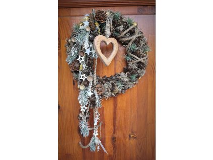 Věnec se srdcem a LED osvětlením