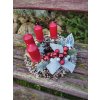 Adventní věnec s červenými svíčkami – průměr 25 cm